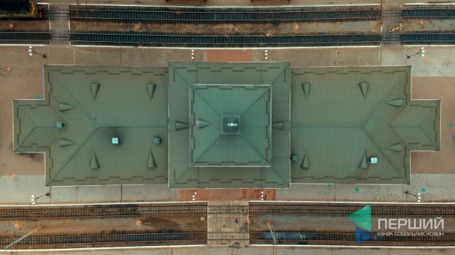 Показали Ковельський залізничний вокзал з висоти пташиного польоту. ФОТО