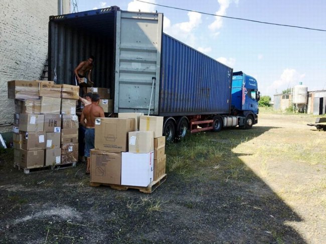 Луцькі лікарні отримали благодійну допомогу від американців. ФОТО