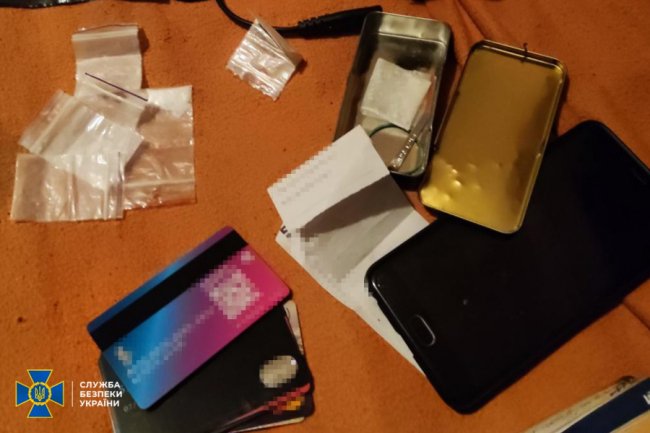 Двоє чоловіків з Одеси на замовлення росТБ знімали фейки про мобілізацію та Києво-Печерську лавру, – СБУ