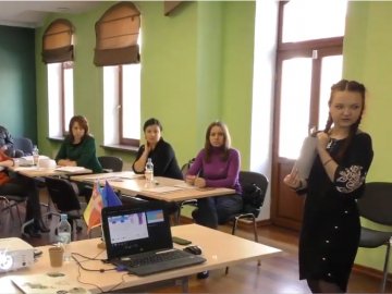 Очільникам ОТГ на Волині розповіли, як громаду зробити відомою. ВІДЕО