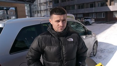Як у Луцьку розчищають дороги від снігу в Луцькому районі. ВІДЕО