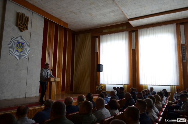 У Луцьку правоохоронців привітали з річницею створення Нацполіції. ФОТО