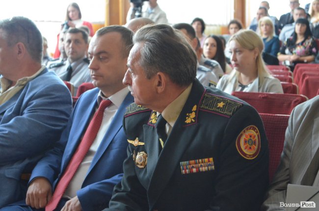 У Луцьку правоохоронців привітали з річницею створення Нацполіції. ФОТО