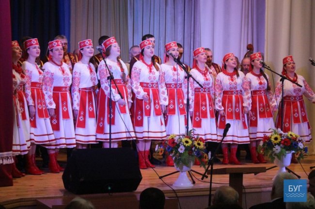 Урочистий концерт, нагороди: як відзначали День Соборності у Володимирі