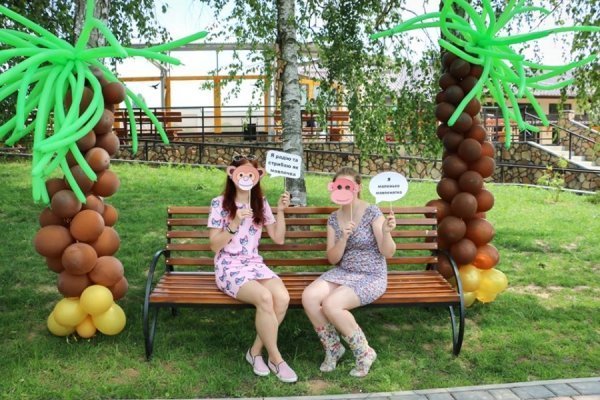 У Луцькому зоопарку в мавпочок з'явилось нове помешкання. ФОТО