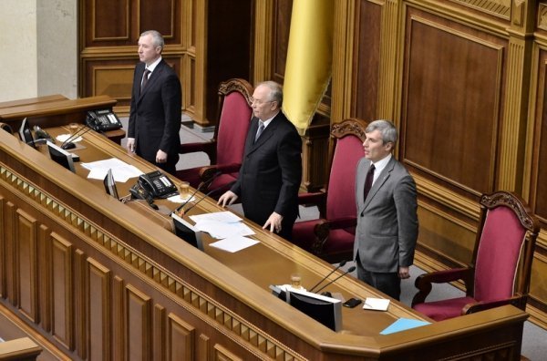 Як Верховна Рада скасовувала «скандальні закони». ФОТО