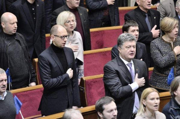 Як Верховна Рада скасовувала «скандальні закони». ФОТО
