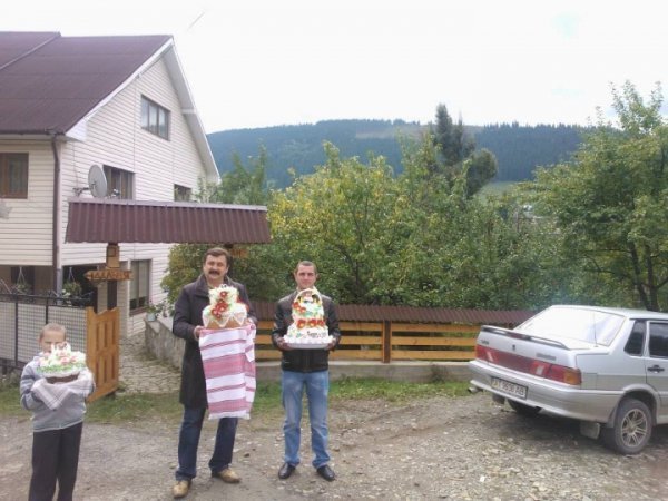 Волинський коровай на Верховині