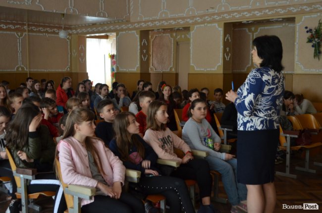 Еко-тематика в тренді: ще одна луцька школа долучилася до популярної акції. ФОТО