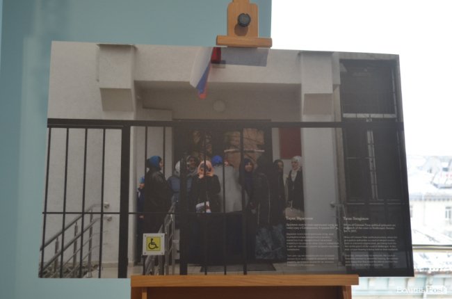 У Луцьку відкрили виставку світлин «Історії з окупованого Криму». ФОТО