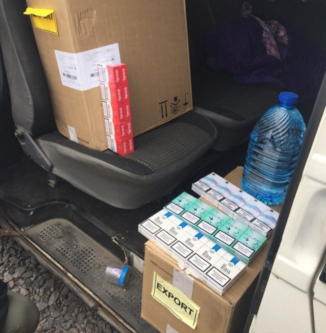 У будинку волинянки виявили склад фальсифікату. ФОТО