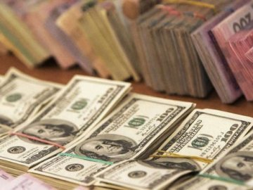 Гривня зміцнила позиції на ринку: курс валют у Луцьку на 10 лютого