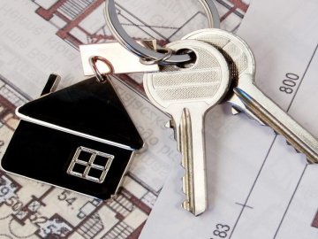 18-річна дівчина-сирота з Волині отримає житло