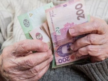 Українцям готують перерахунок пенсій: кому дадуть на 850 гривень більше