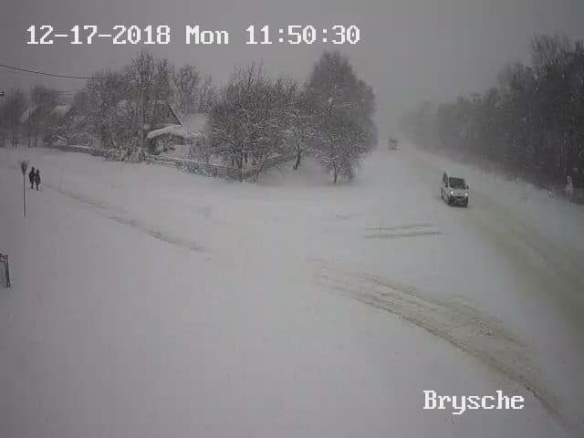 Волинян просять не їздити трасою Луцьк-Ковель. ФОТО