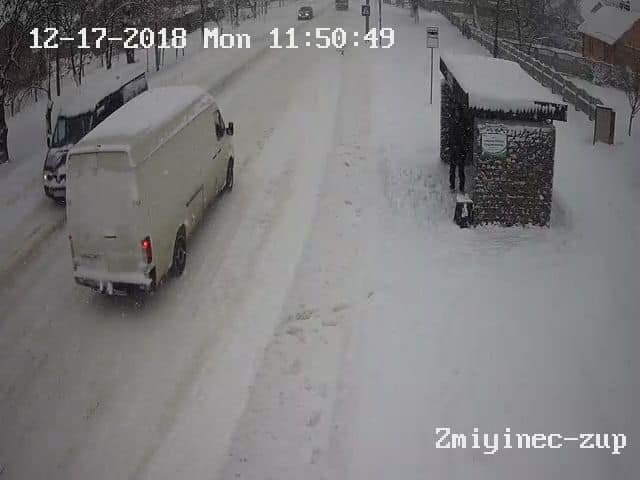 Волинян просять не їздити трасою Луцьк-Ковель. ФОТО