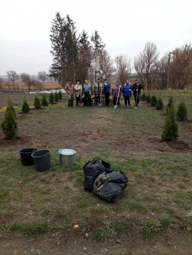 На Волині біля двох церков з'являться сад і парк