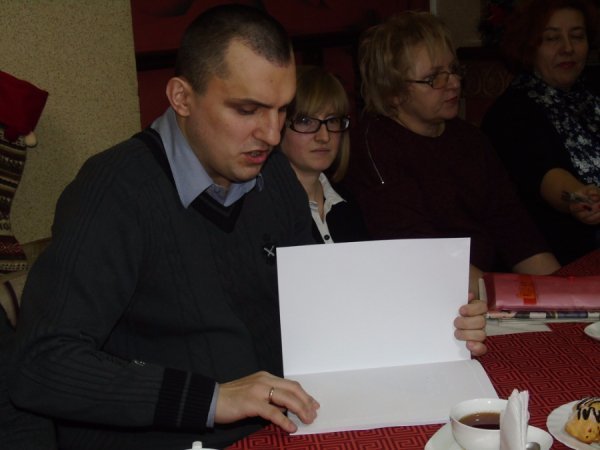 У Луцьку з'явились перше меню і  газета,  надруковані шрифтом Брайля 