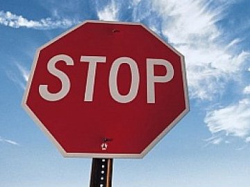 На перехресті дороги Pованці-Боpатин – тимчасово перекритий рух транспорту