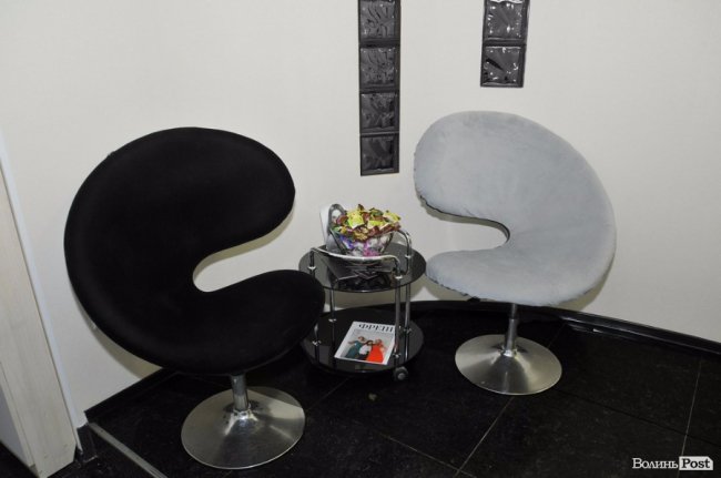 У Луцьку суддя відкрила студію краси