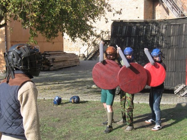 У Луцьку відбувся вишкіл історичного фехтування. ФОТО