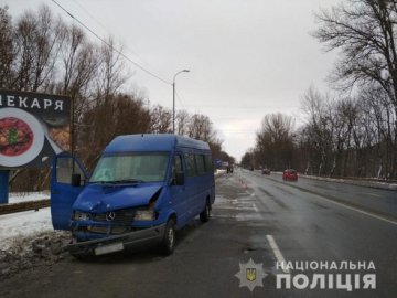 Пенсіонера травмували одразу дві маршрутки: чоловік загинув