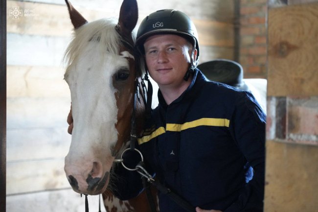 Волинські піротехніки відновлювалися іпотерапією. ФОТО