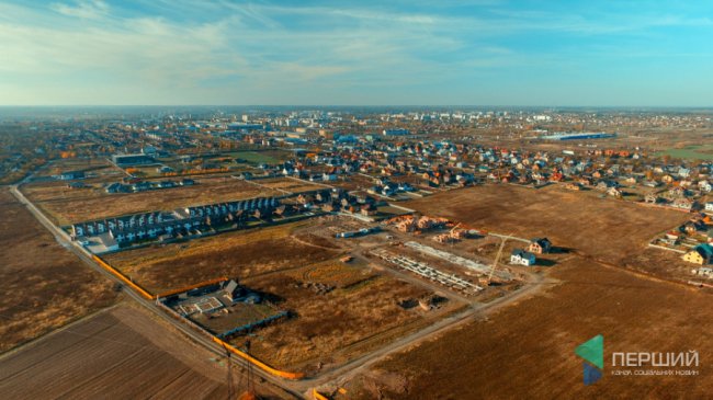 Під Луцьком можна придбати таунхауси з відтермінуванням на 3 роки. ФОТО*