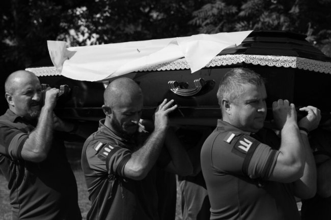 У Луцьку попрощалися із Героєм Валентином Потапчуком. ФОТО