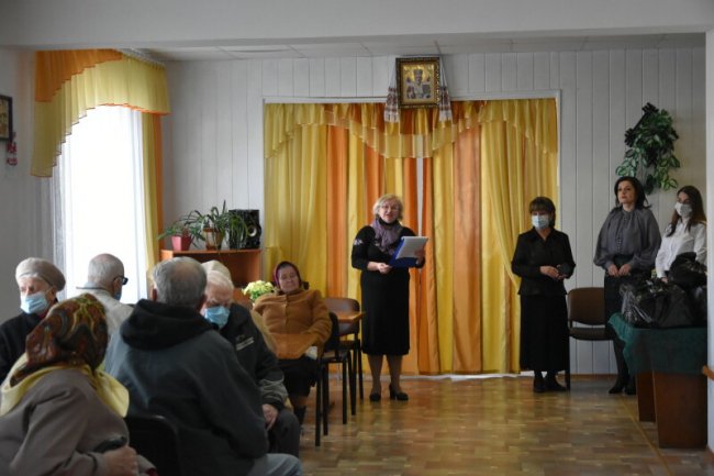 У Луцьку в терцентрі соціального обслуговування вшанували ветеранів. ФОТО