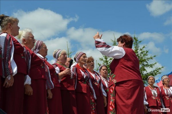 Політика, молитва і шашлик: під Берестечком вшановували річницю битви. ФОТО