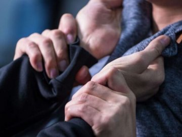 На Волині 17-річний хлопець до смерті побив чоловіка: у поліції повідомили деталі