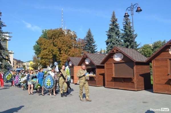 У Луцьку попрощалися з Віктором Кумецьким. ФОТО