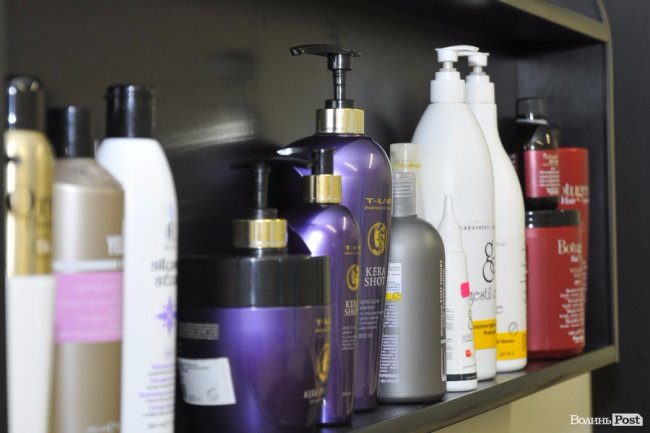 У Луцьку суддя відкрила студію краси