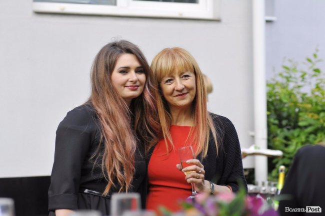 У Луцьку суддя відкрила студію краси