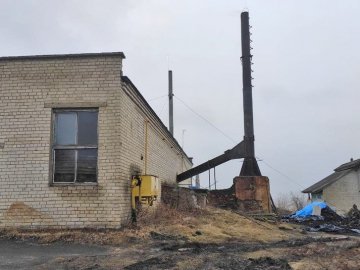 Учні школи на Волині, де вітер завалив димар котельні, повертаються на навчання. ВІДЕО