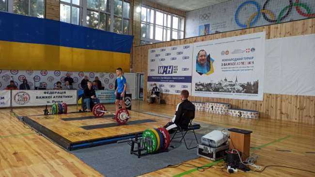 У Луцьку відбувся міжнародний турнір  зважкої атлетики, присвячений волинському тренеру. ФОТО