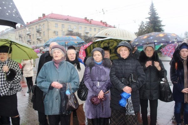 Лучани вшанували пам'ять Великого Кобзаря. ФОТО