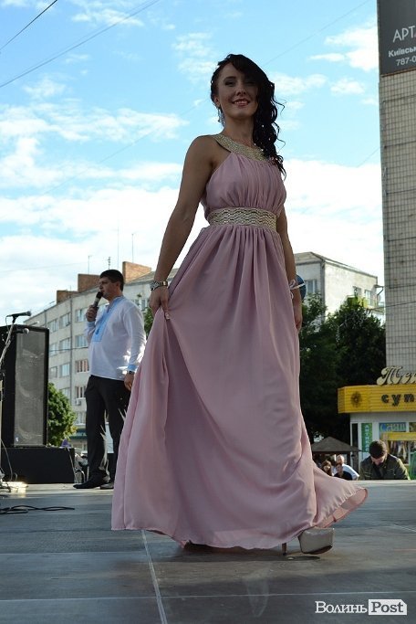 У Луцьку обрали найкрасивішу студентку. ФОТО