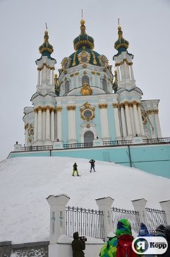 Як сноубордисти каталися по Києву. ФОТО. ВІДЕО