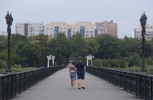 Безлюдний Донецьк: через обстріли люди не виходять на вулиці. ФОТО