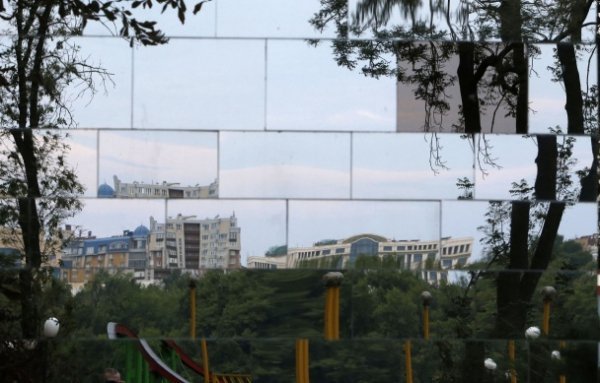 Безлюдний Донецьк: через обстріли люди не виходять на вулиці. ФОТО