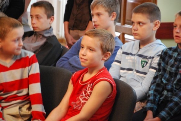 Благодійна шкільна акція в Луцьку. ФОТО