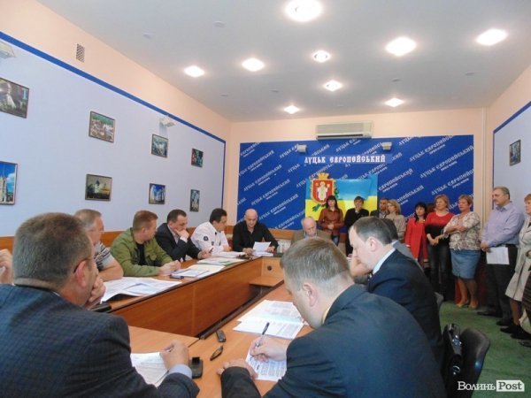 Протест «Варшавки»: депутатів просять не забирати землю в облспоживспілки