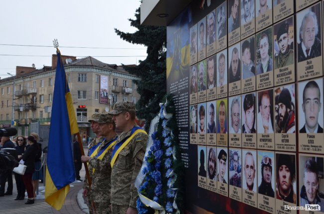 У День Незалежності лучани помолились за душі загиблих Героїв