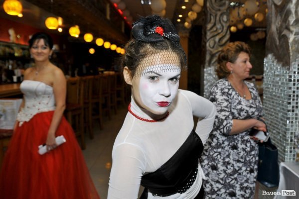 Фото різдвяного балу в Луцьку