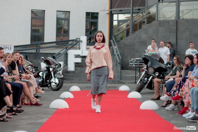 Гурт «СКАЙ», байкери та неймовірні колекції одягу: чим вражав другий день  «Lutsk Fashion Weekend»