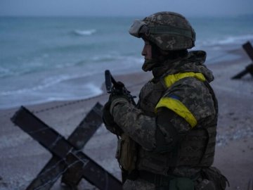 Із Чорного моря у бік Одеси окупанти випустили п'ять ракет – жодна не влучила 