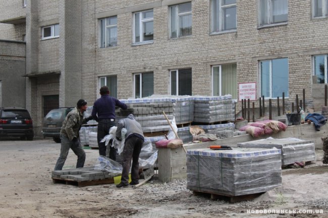 У Нововолинську завершують будівництво приймального відділення. ФОТО