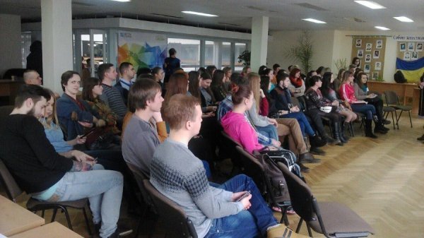 Активна молодь Волині та Луганщини об'єдналася у Луцьку. ФОТО